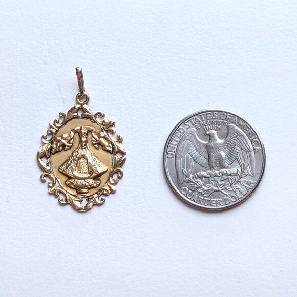 10K Yellow Gold Our Lady Of San Juan De Los Lagos Catholic Religious Pendant - Picture 3 of 5